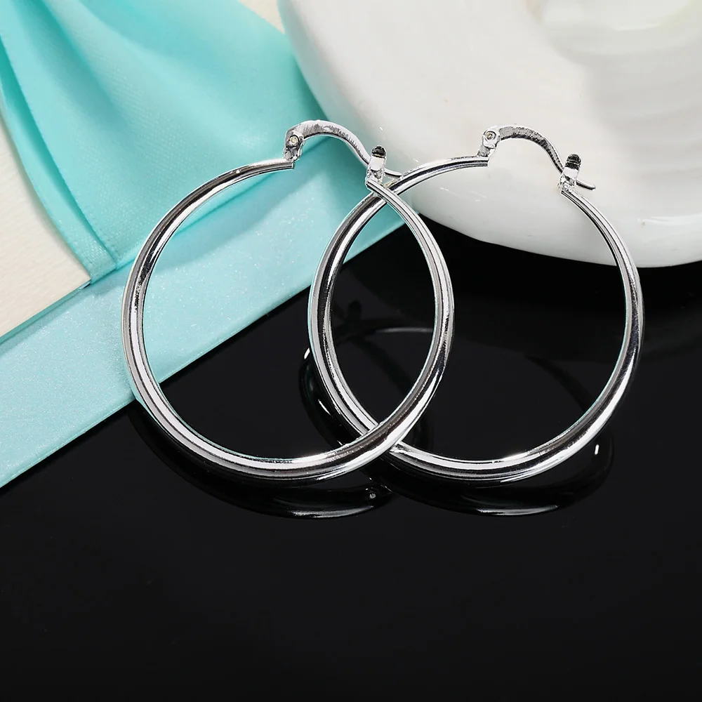 Nuovi Orecchini a Cerchio in A - Statement Earrings Oversized recensione e prezzo