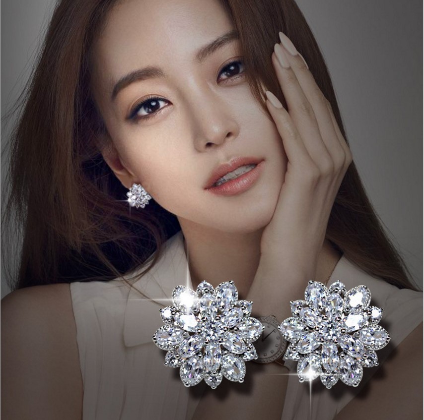 Grande Fiore Lab Diamante Orec - Statement Earrings Oversized recensione e prezzo