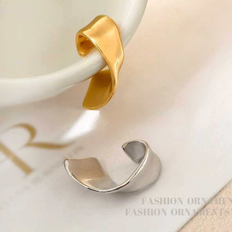 Gioielli moderni Orecchini a c - Women'S Accessories Jewelry Sale recensione e prezzo