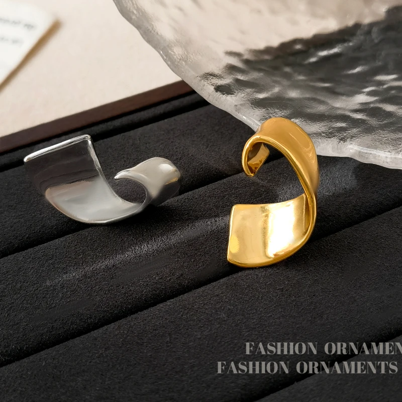 Gioielli moderni Orecchini a c - Women'S Accessories Jewelry Sale recensione e prezzo